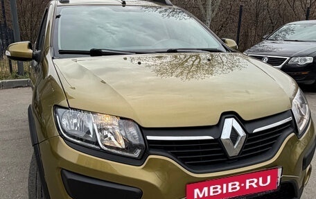 Renault Sandero II рестайлинг, 2015 год, 830 000 рублей, 1 фотография