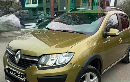 Renault Sandero II рестайлинг, 2015 год, 830 000 рублей, 17 фотография