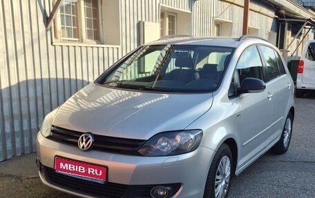 Volkswagen Golf Plus II, 2012 год, 618 000 рублей, 1 фотография