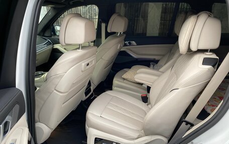 BMW X7, 2019 год, 7 600 000 рублей, 7 фотография