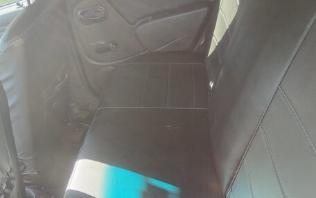 Renault Sandero I, 2014 год, 250 000 рублей, 3 фотография
