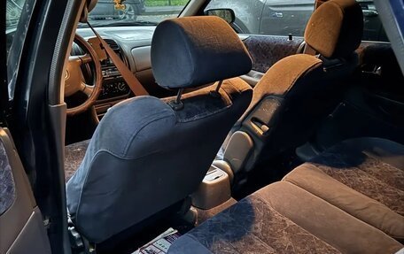 Mazda 323, 1999 год, 110 000 рублей, 8 фотография