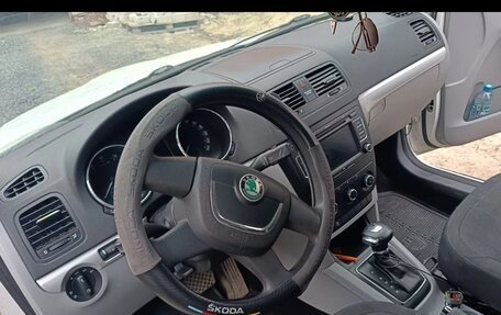 Skoda Yeti I рестайлинг, 2012 год, 720 000 рублей, 14 фотография