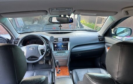 Toyota Camry, 2008 год, 1 050 000 рублей, 7 фотография