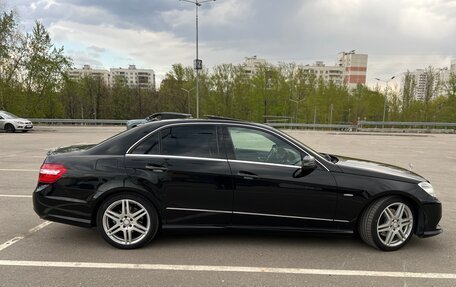 Mercedes-Benz E-Класс, 2011 год, 1 800 000 рублей, 17 фотография