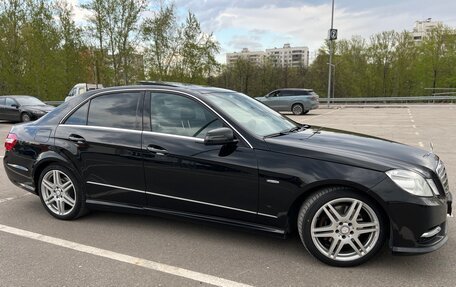 Mercedes-Benz E-Класс, 2011 год, 1 800 000 рублей, 16 фотография
