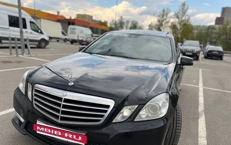 Mercedes-Benz E-Класс, 2011 год, 1 800 000 рублей, 14 фотография