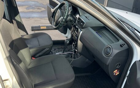 Nissan Terrano III, 2014 год, 900 000 рублей, 13 фотография