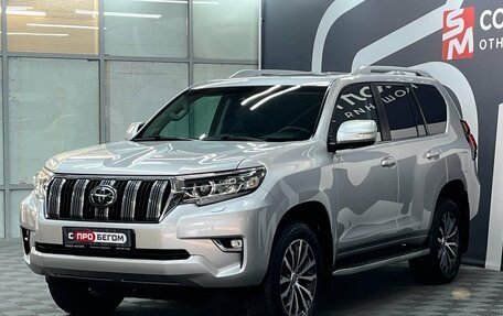 Toyota Land Cruiser Prado 150 рестайлинг 2, 2022 год, 7 599 900 рублей, 3 фотография