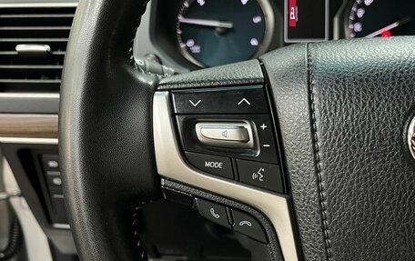 Toyota Land Cruiser Prado 150 рестайлинг 2, 2022 год, 7 599 900 рублей, 15 фотография