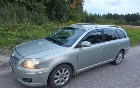 Toyota Avensis III рестайлинг, 2008 год, 595 000 рублей, 1 фотография