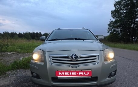 Toyota Avensis III рестайлинг, 2008 год, 595 000 рублей, 8 фотография