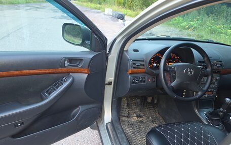 Toyota Avensis III рестайлинг, 2008 год, 595 000 рублей, 10 фотография