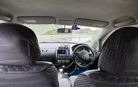 Honda Fit III, 2002 год, 430 000 рублей, 9 фотография