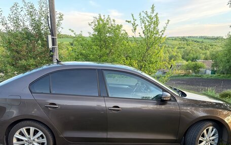 Volkswagen Jetta VI, 2012 год, 1 050 000 рублей, 6 фотография