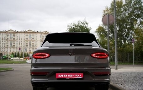 Bentley Bentayga I, 2022 год, 30 000 000 рублей, 5 фотография