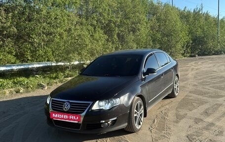 Volkswagen Passat B6, 2008 год, 700 000 рублей, 2 фотография