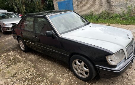 Mercedes-Benz E-Класс, 1994 год, 500 000 рублей, 12 фотография