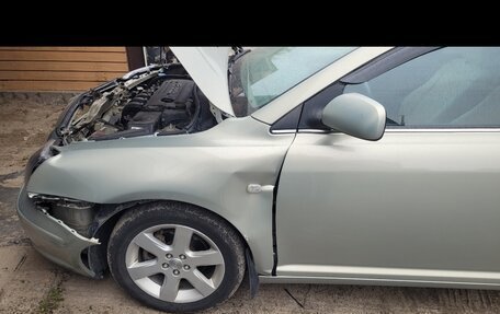 Toyota Avensis III рестайлинг, 2006 год, 500 000 рублей, 2 фотография