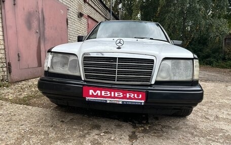 Mercedes-Benz E-Класс, 1994 год, 500 000 рублей, 14 фотография