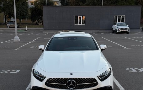 Mercedes-Benz CLS, 2023 год, 7 600 000 рублей, 2 фотография