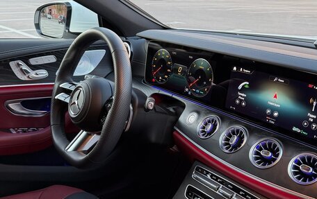 Mercedes-Benz CLS, 2023 год, 7 600 000 рублей, 8 фотография