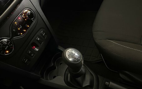 Renault Sandero II рестайлинг, 2018 год, 969 000 рублей, 16 фотография