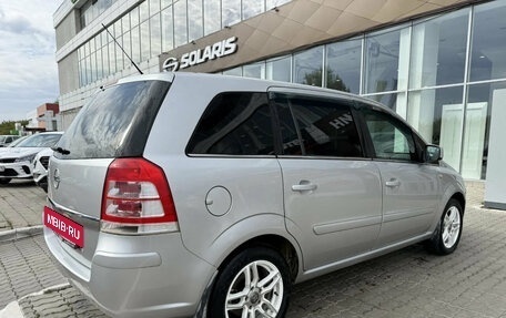 Opel Zafira B, 2011 год, 778 960 рублей, 17 фотография