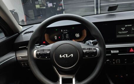 KIA K5, 2023 год, 2 550 200 рублей, 13 фотография