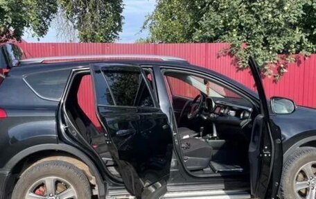 Toyota RAV4, 2015 год, 1 900 000 рублей, 8 фотография