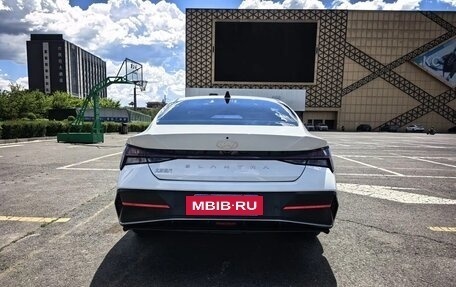 Hyundai Elantra, 2023 год, 1 670 000 рублей, 5 фотография