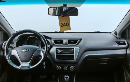KIA Rio III рестайлинг, 2015 год, 600 000 рублей, 10 фотография