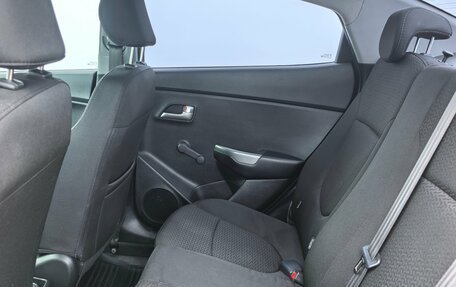KIA Rio III рестайлинг, 2015 год, 600 000 рублей, 23 фотография