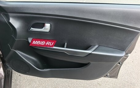 KIA Rio III рестайлинг, 2015 год, 600 000 рублей, 15 фотография