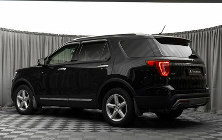Ford Explorer VI, 2017 год, 2 950 000 рублей, 4 фотография