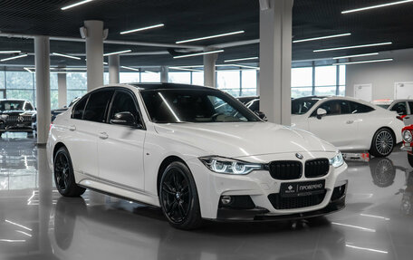 BMW 3 серия, 2018 год, 2 650 000 рублей, 2 фотография