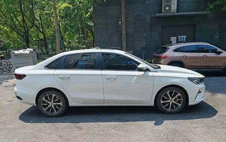 Geely Emgrand, 2022 год, 1 000 550 рублей, 2 фотография