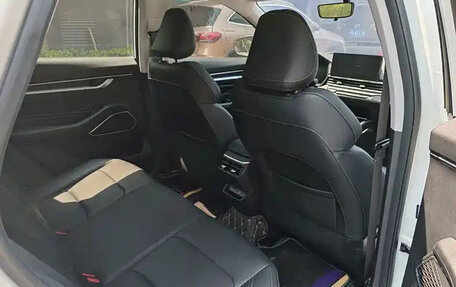 Geely Emgrand, 2022 год, 1 000 550 рублей, 18 фотография