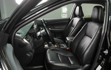 Toyota Camry, 2017 год, 2 419 000 рублей, 4 фотография