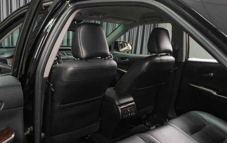 Toyota Camry, 2017 год, 2 419 000 рублей, 5 фотография