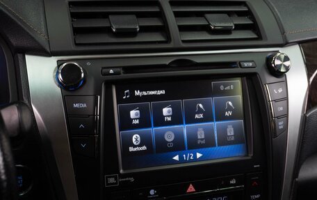 Toyota Camry, 2017 год, 2 419 000 рублей, 7 фотография
