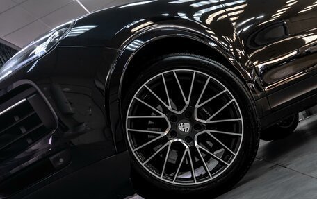 Porsche Cayenne III, 2018 год, 5 729 000 рублей, 7 фотография