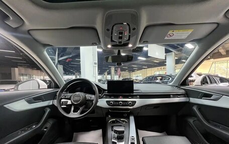 Audi A4, 2022 год, 3 650 000 рублей, 8 фотография