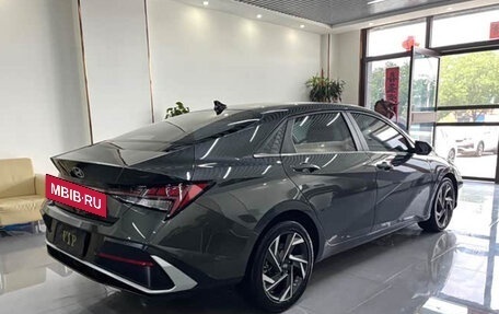Hyundai Elantra, 2024 год, 1 500 000 рублей, 2 фотография
