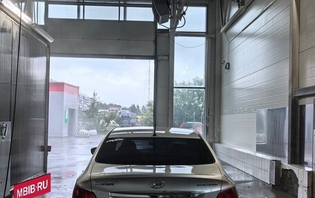 Hyundai Solaris II рестайлинг, 2011 год, 750 000 рублей, 8 фотография