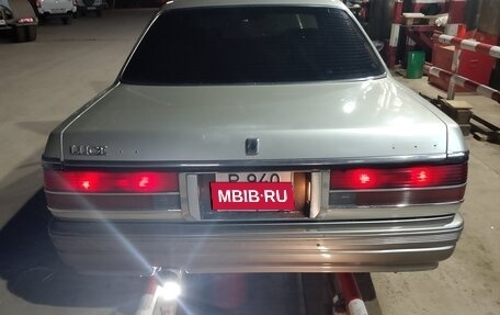 Mazda Luce, 1988 год, 380 000 рублей, 4 фотография