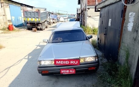 Mazda Luce, 1988 год, 380 000 рублей, 3 фотография