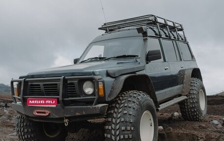 Nissan Safari IV, 1992 год, 2 400 000 рублей, 1 фотография