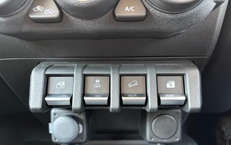 Suzuki Jimny, 2023 год, 1 692 000 рублей, 14 фотография