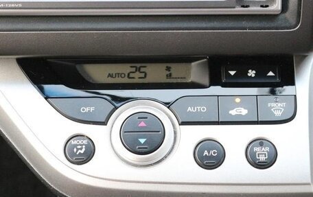 Honda Stream II, 2014 год, 1 020 000 рублей, 14 фотография